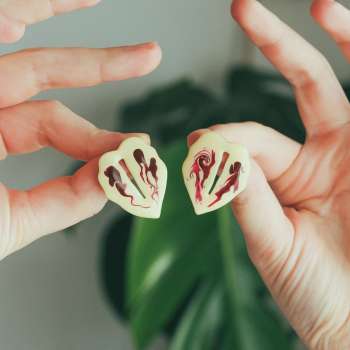 Hojas variegadas grandes